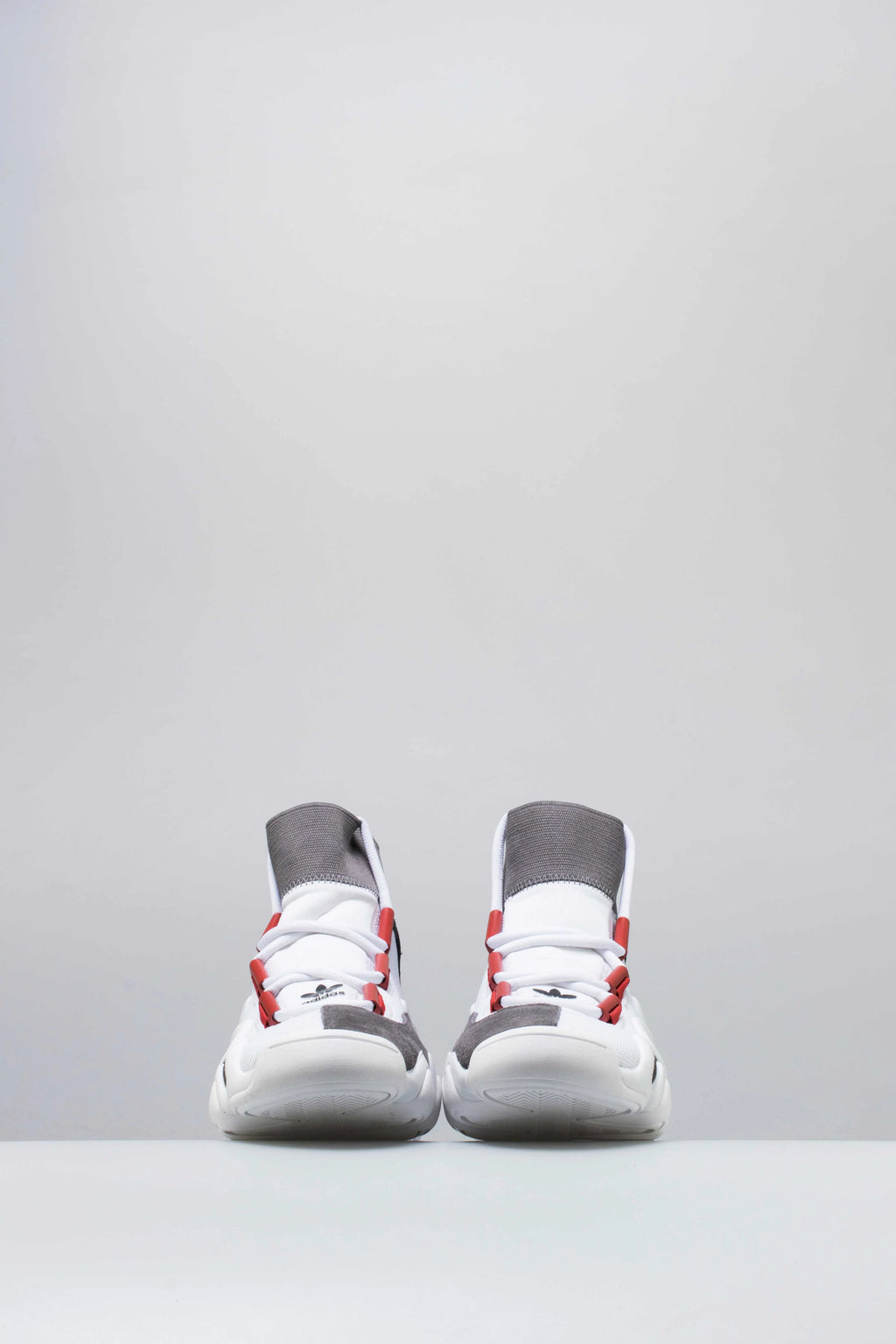 Crazy 8 A D Parallel Dimension Mens Shoe White Red Black