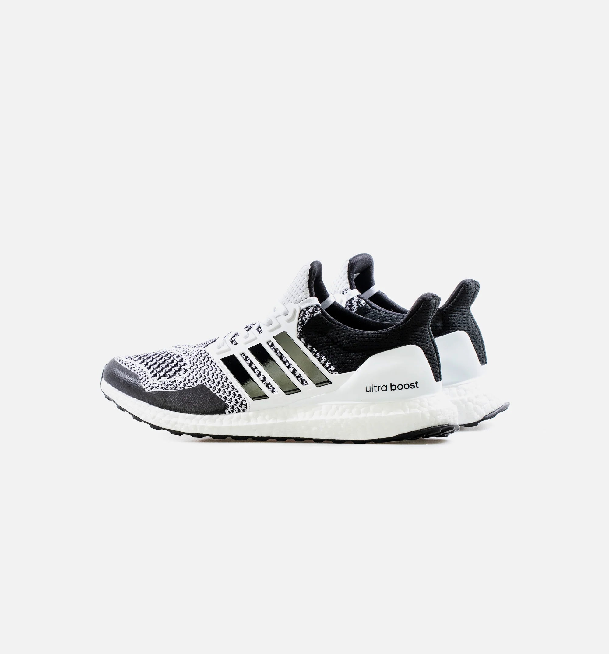 Ultraboost Dna Reflective Mens Running Shoe White Black