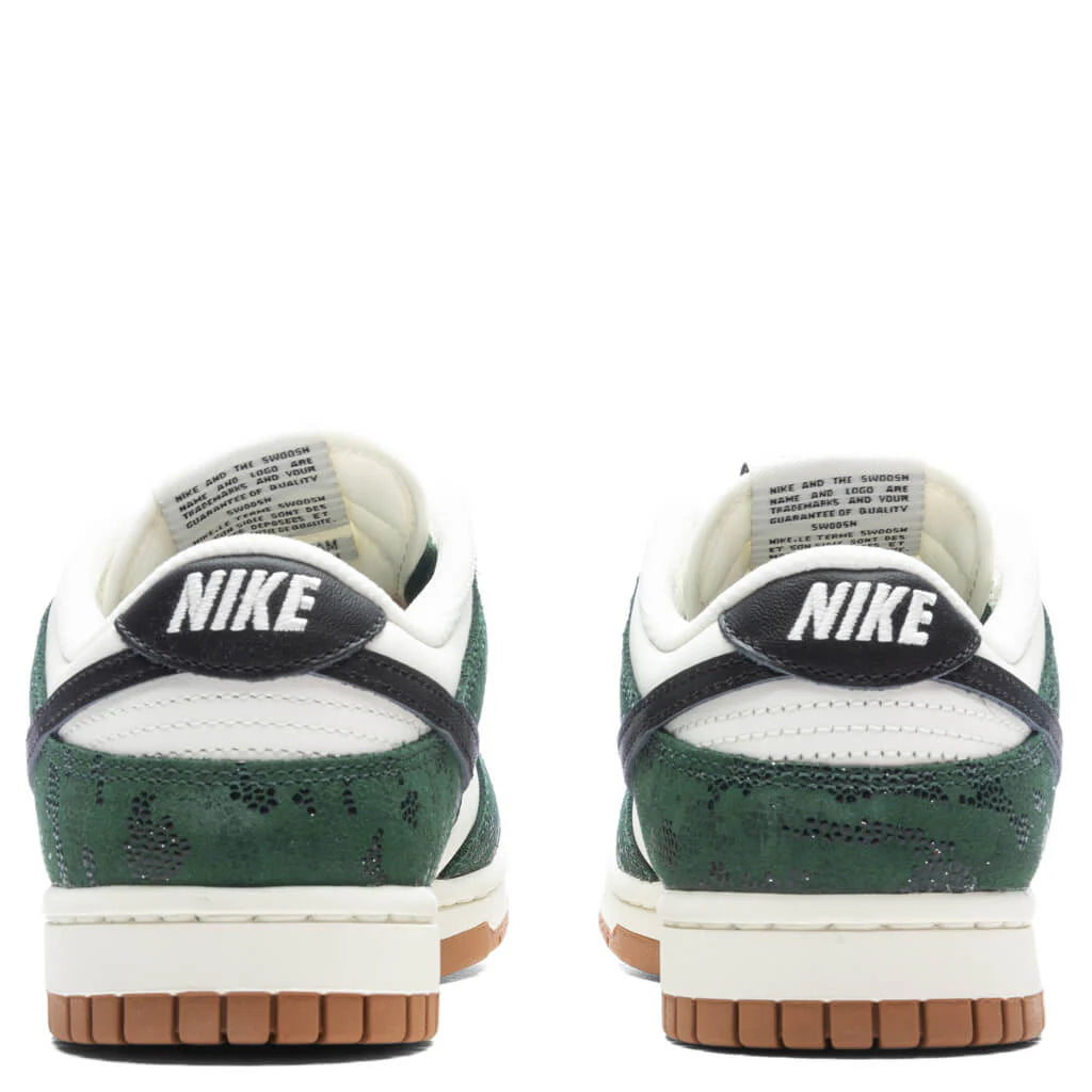 Womens Dunk Low Green Snake Pro Green Black Sail