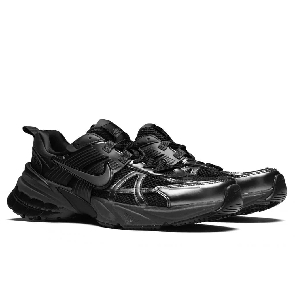 V2K Run Black Dark Smoke Grey Anthracite