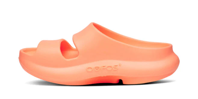 Oofos Ooyea Slide Sandal Unisex