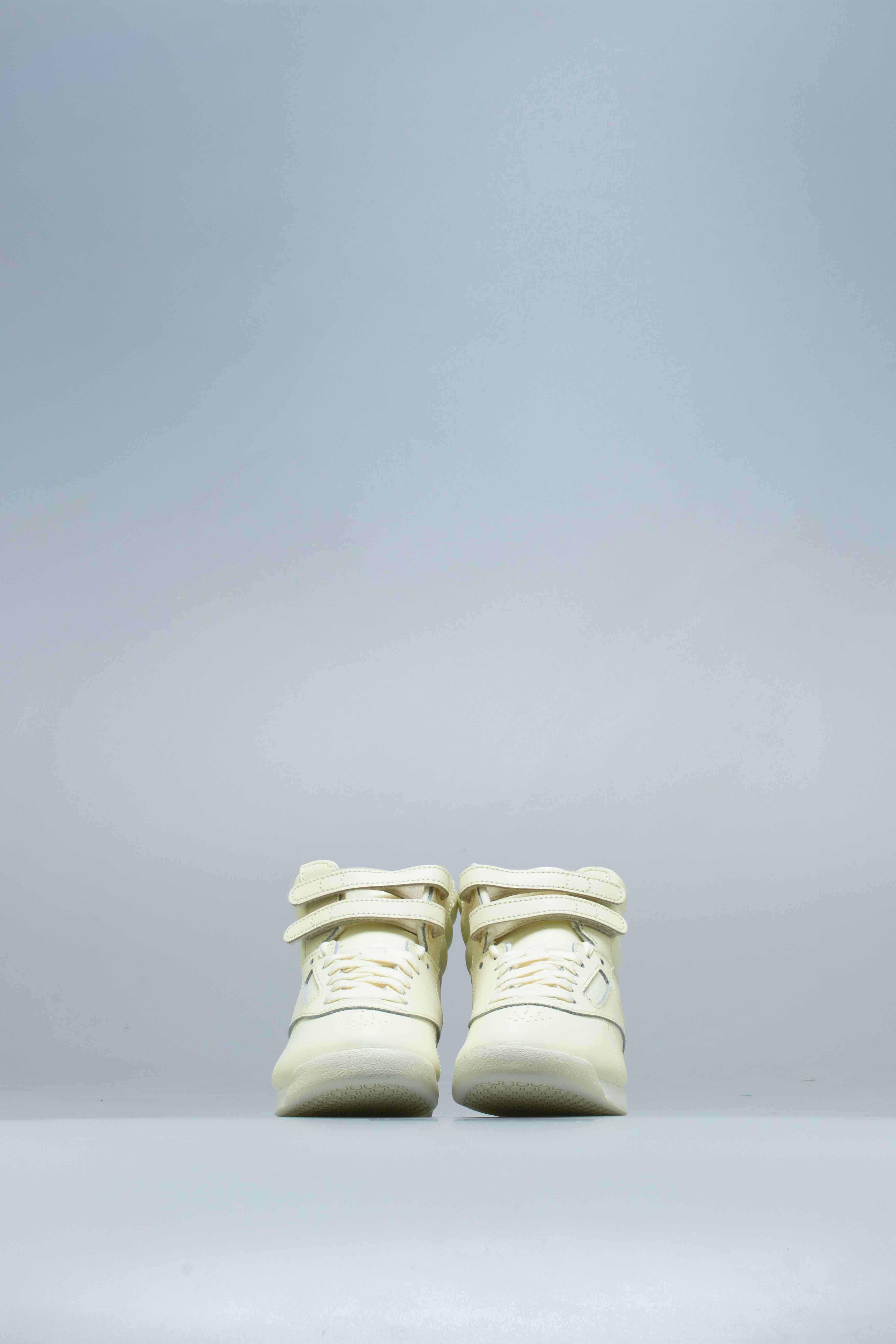 Freestyle Tennis Hi Womens Shoes Washed Yellow Yellow