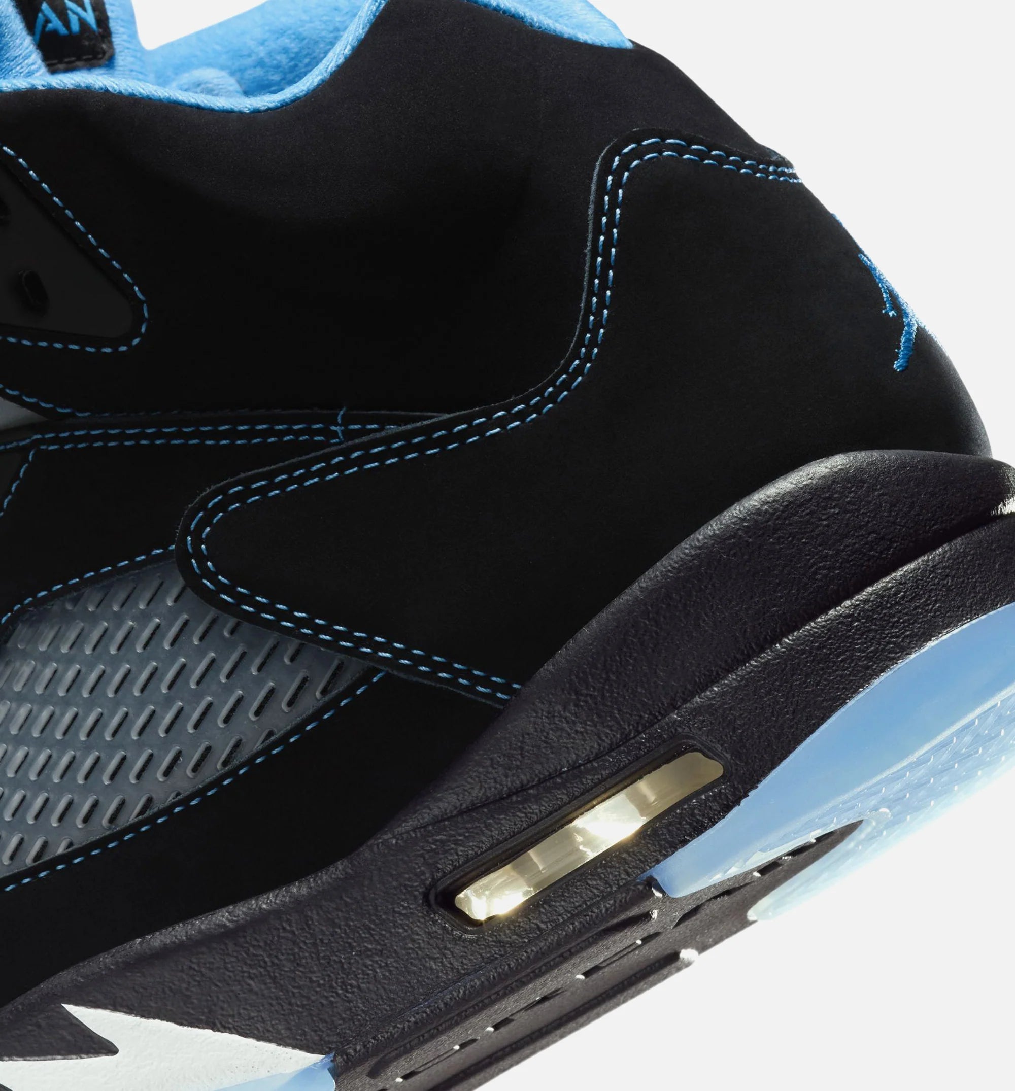 Air Jordan 5 Retro Black Carolina Mens Lifestyle Shoe Black University Blue White