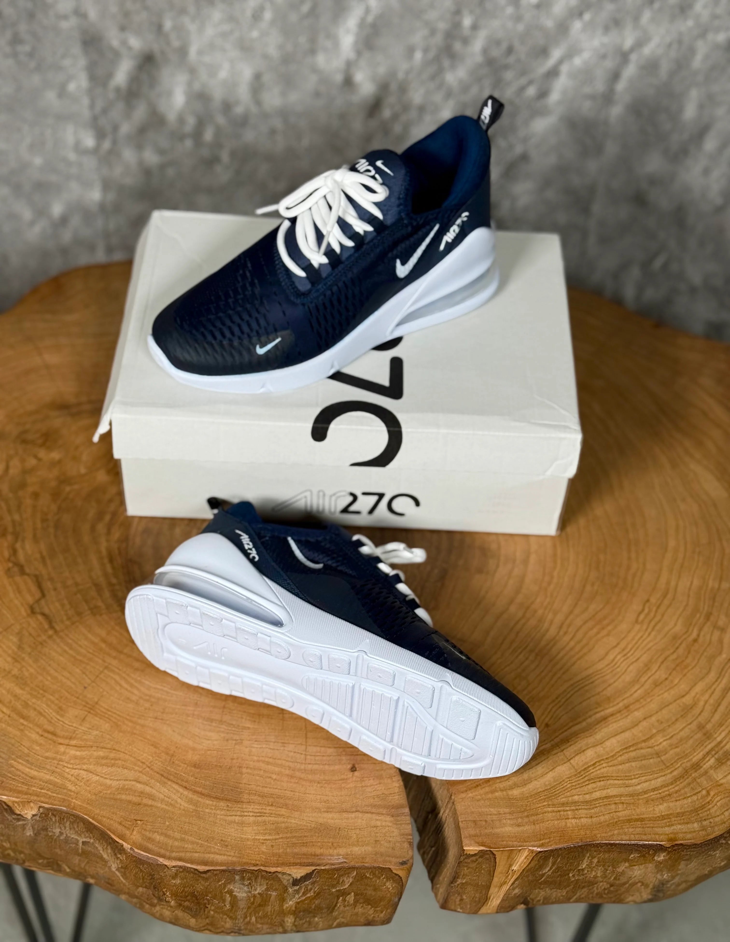 NIKE 270 MODELİ