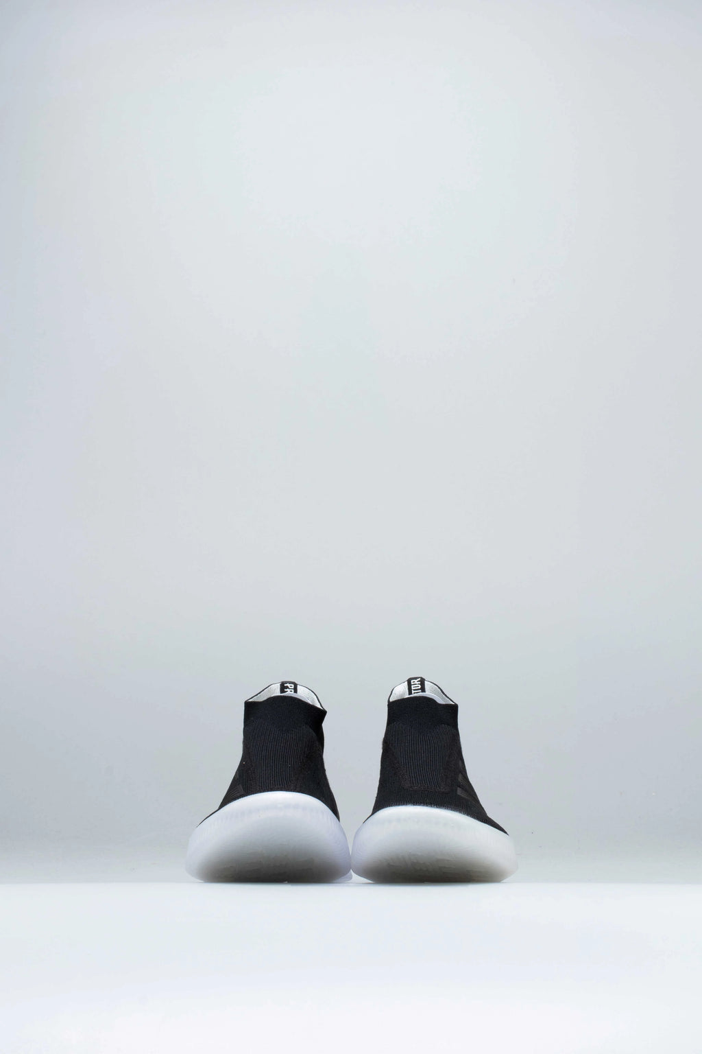 Predator Tango 18 Mens Shoe Core Black White