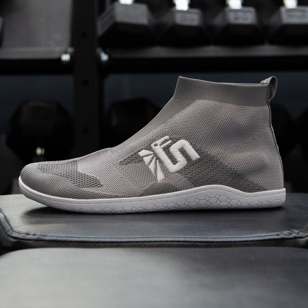 THE OTISHI 20 Moonstone Gray AMARU LOGO