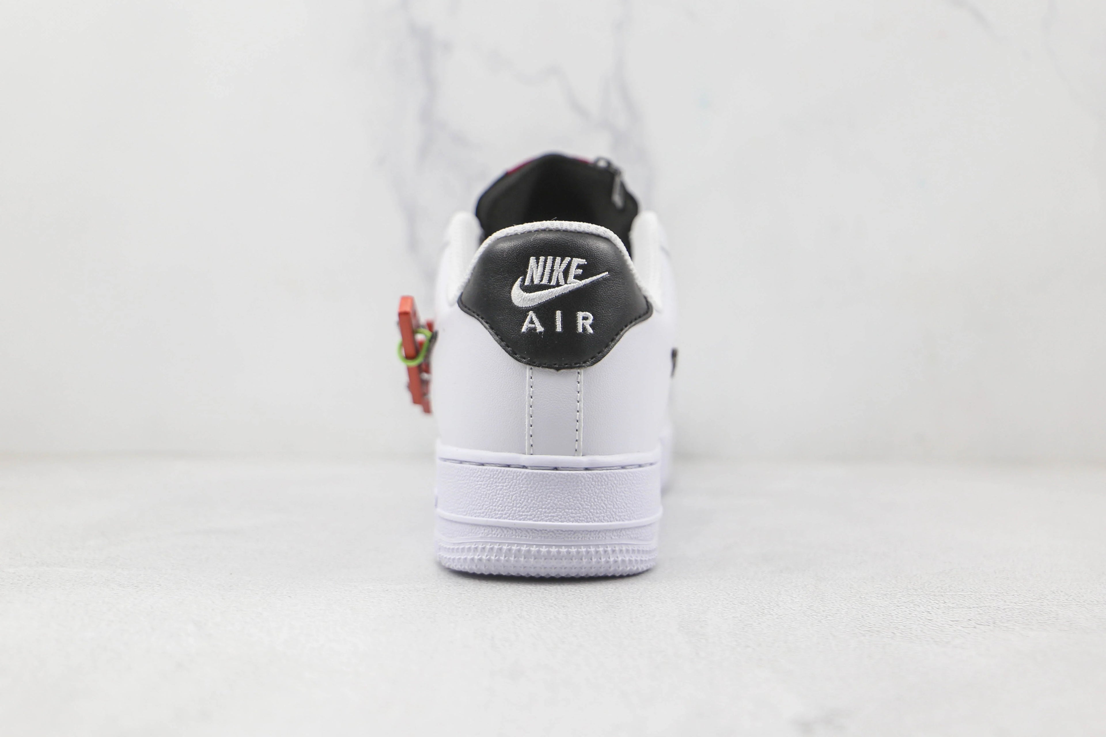 Nike Air Force 1 Carabiner Swoosh Red