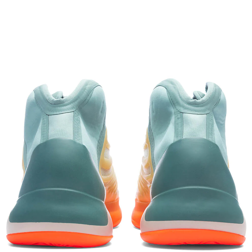 Yeezy Quantum Hi Res Coral