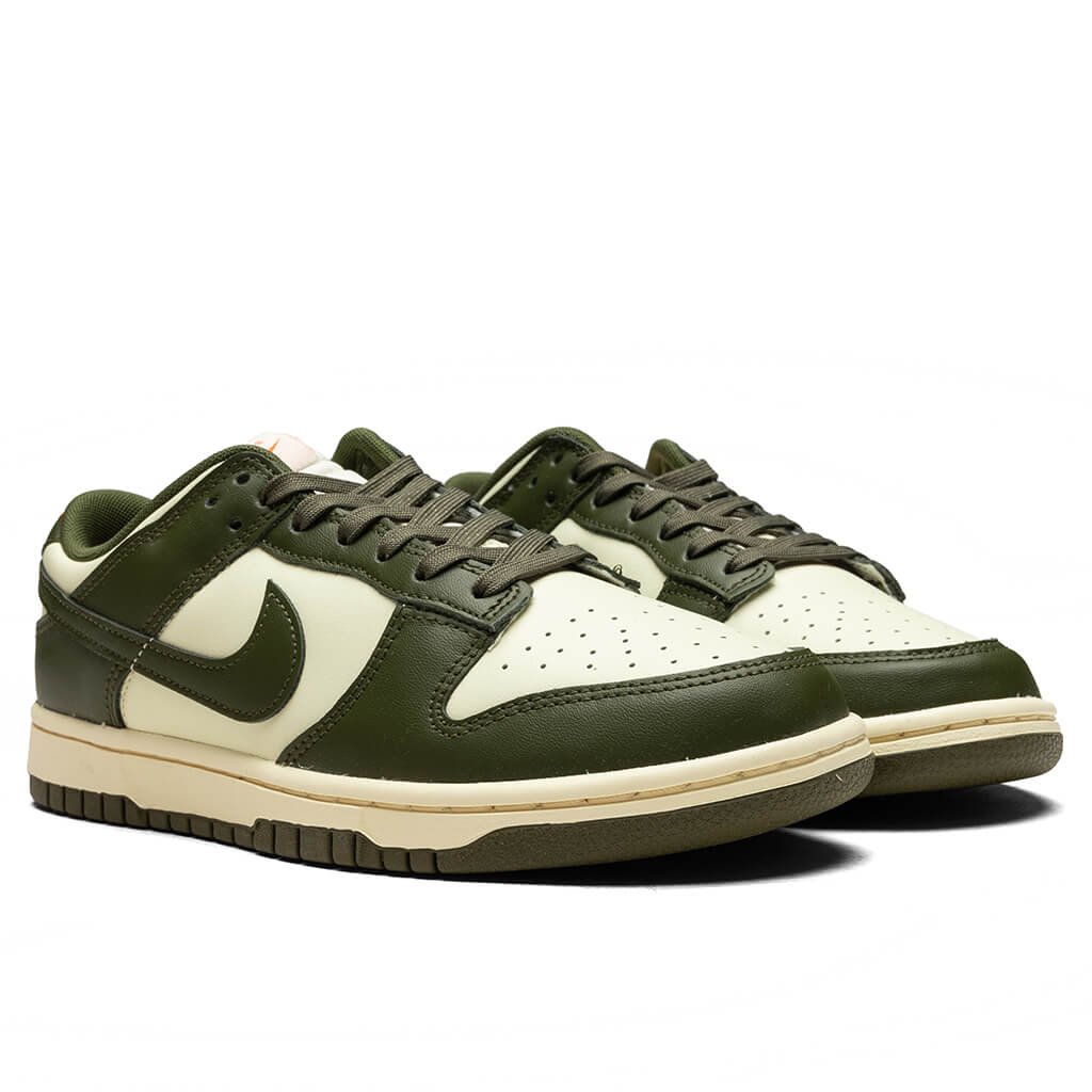 Dunk Low Retro Coconut Milk Rough Green Electro Orange