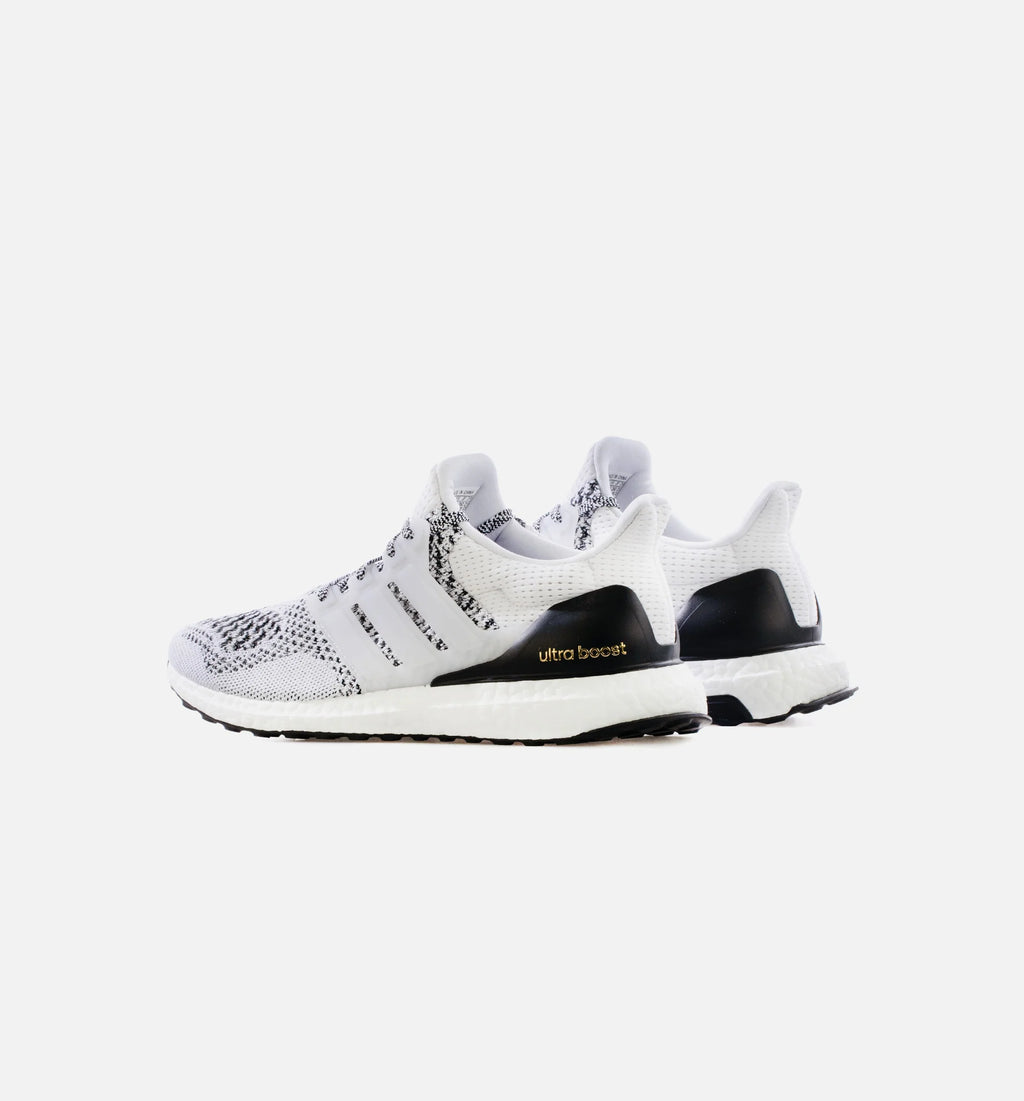 Ultraboost 10 DNA Mens Running Shoe Cloud White Core Black