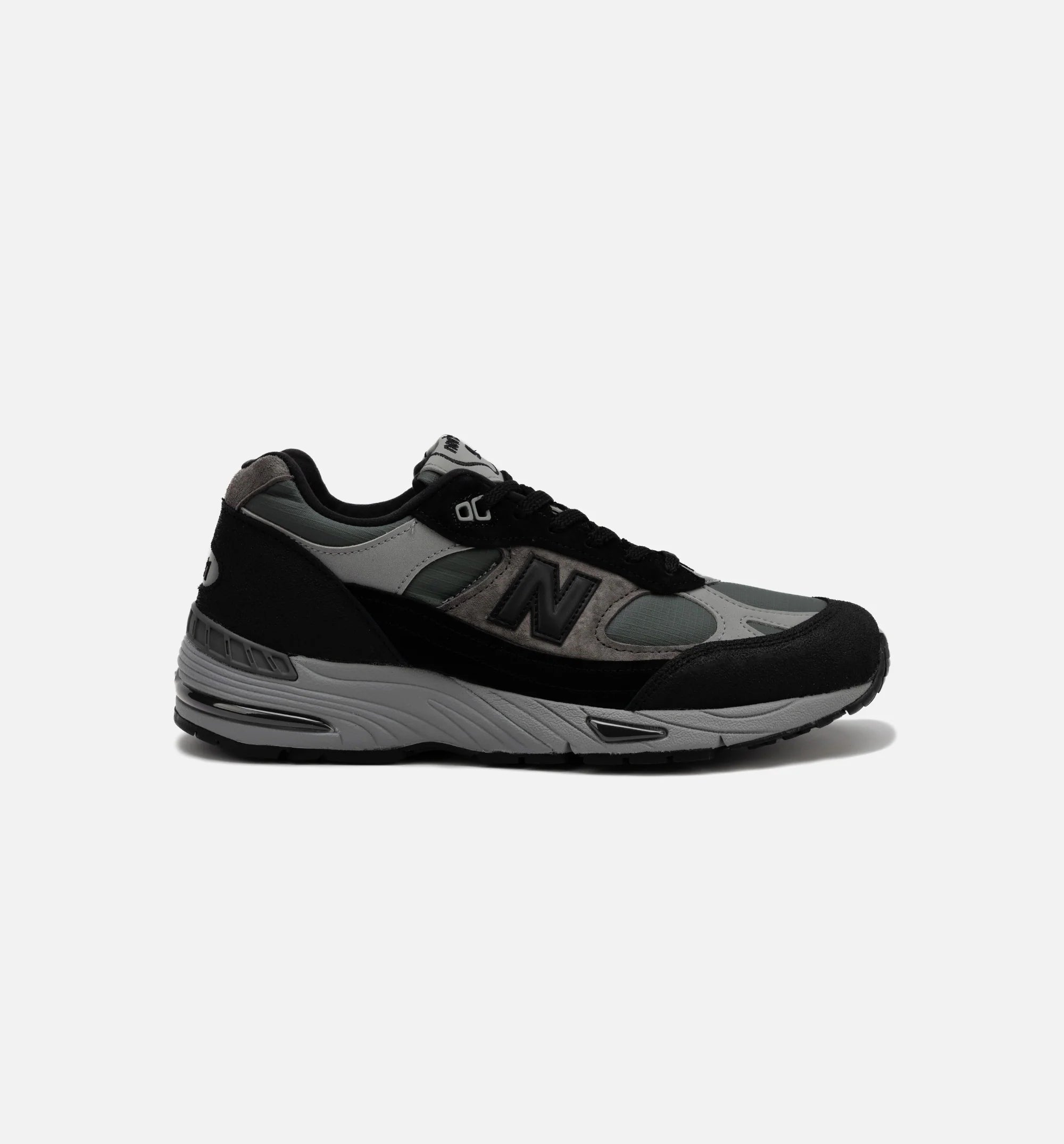 991v1 Made in UK Mens Lifestyle Shoe Black Grey