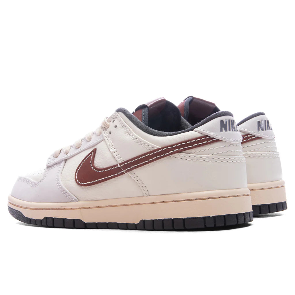 Dunk Low Dark Pony Soft Pearl Pearl White