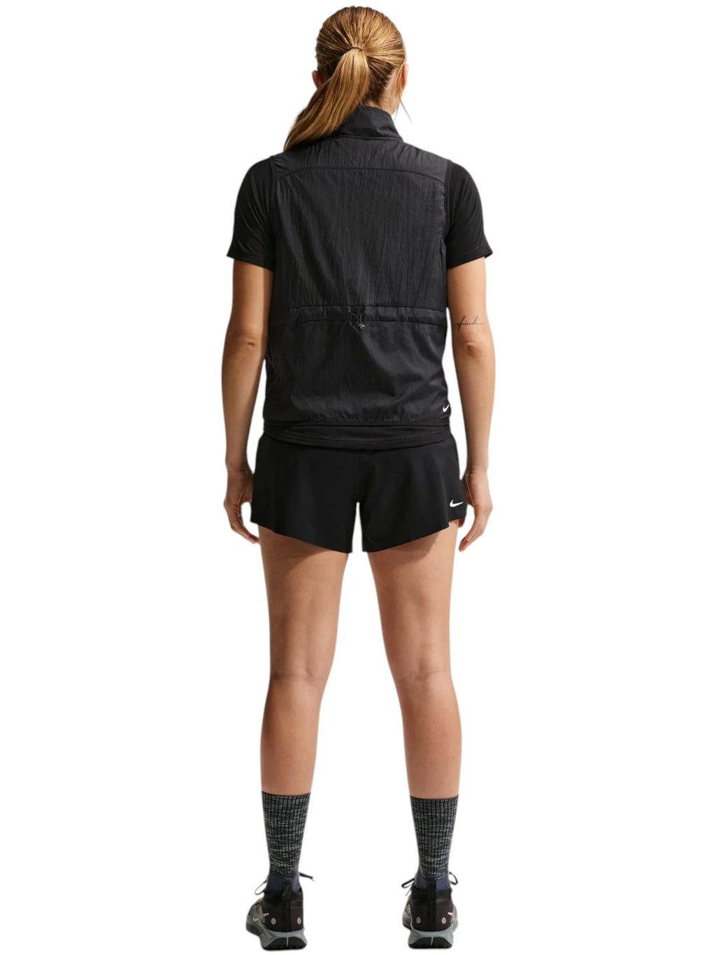Nike Womens ACG Dri FIT Mid Rise Brief Lined Trail Running Shorts