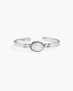 Liquid Oval Pearl Bangle in Gold