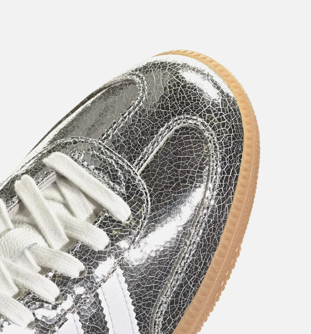 Samba OG Womens Lifestyle Shoe Silver Metallic Cloud White Core White