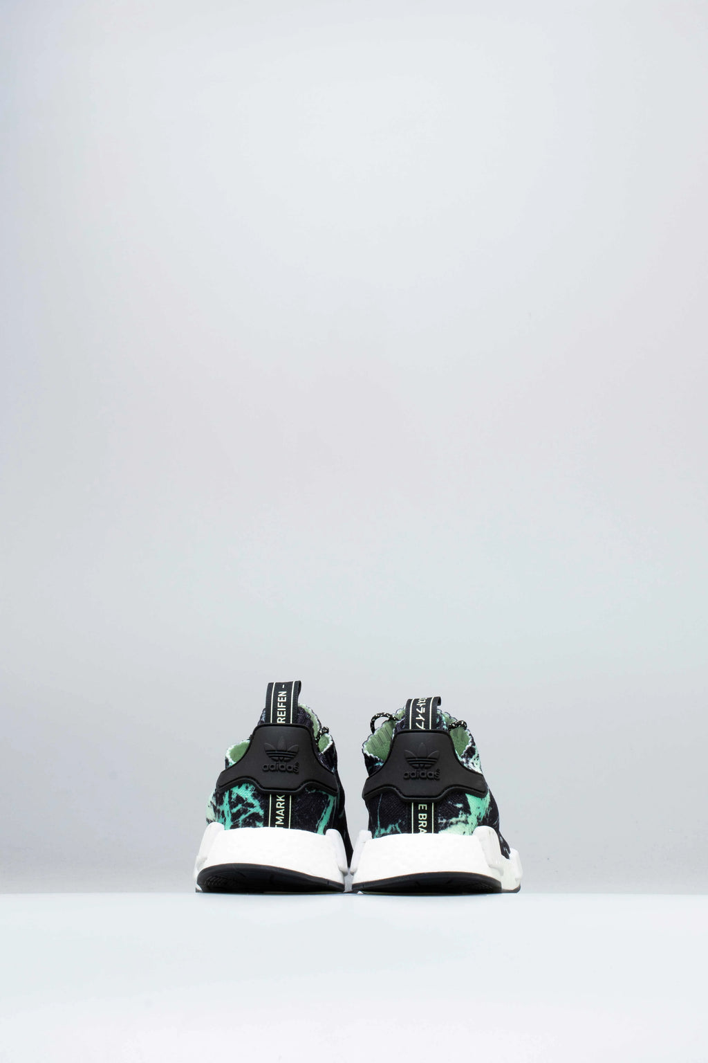 NMD R1 Primeknit Green Marble Mens Shoe Black White Green