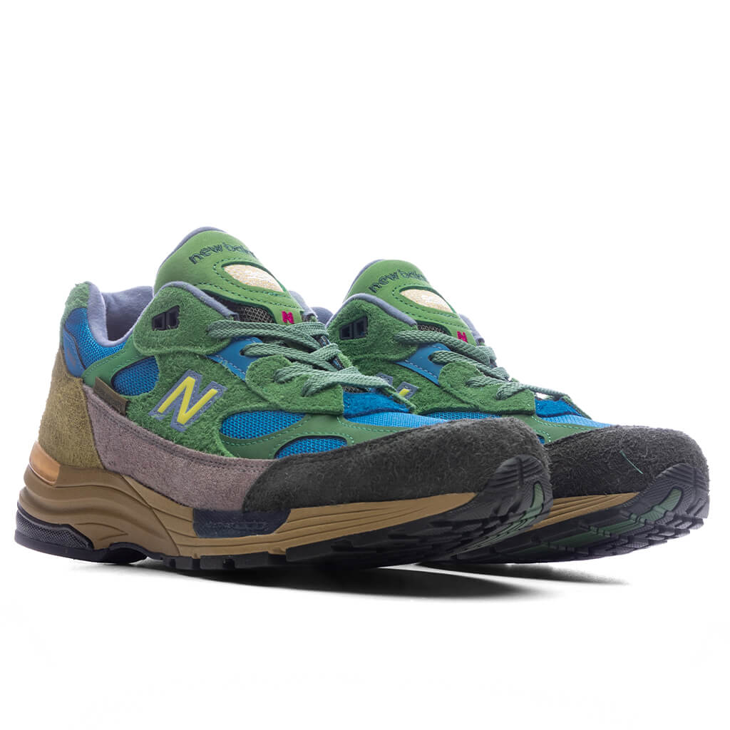 New Balance x Salehe Bembury 992 Calm Be the Crater Green
