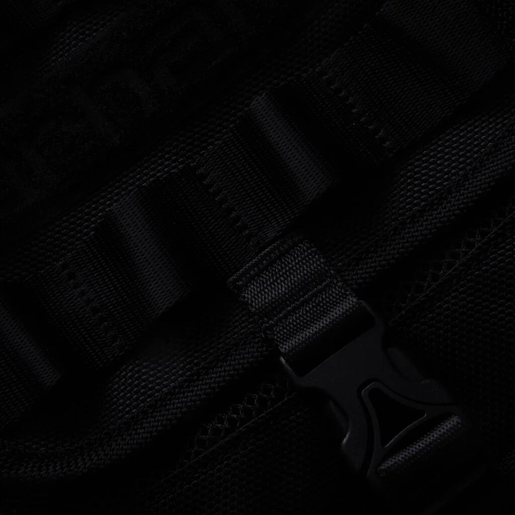 Prescott Shoulder Pouch Black